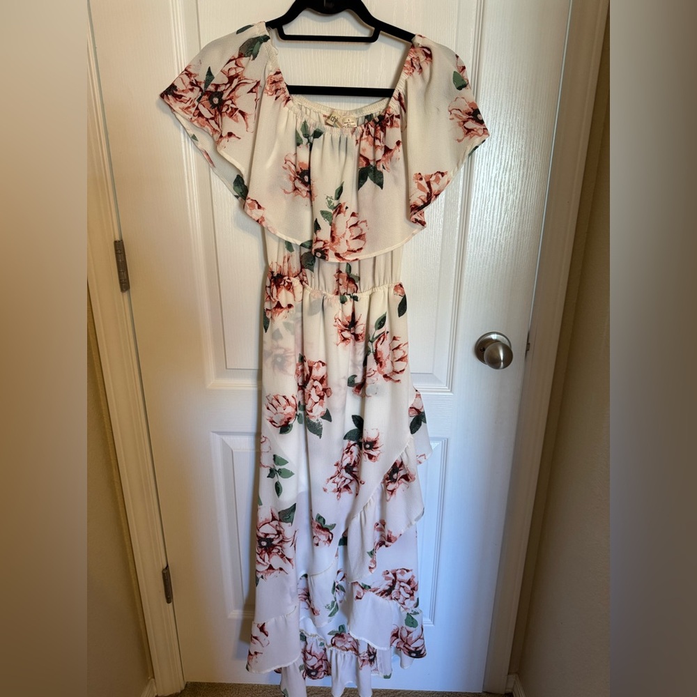 Floral Off-Shoulder Maxi Dress